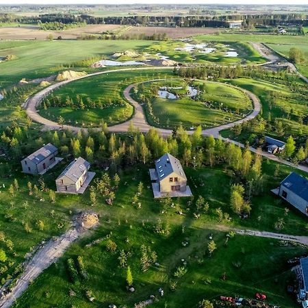 Japoniskas Sodas Medomiskiai Exteriör bild