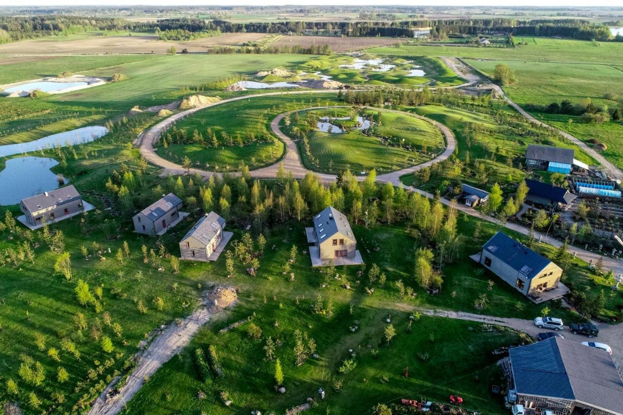 Japoniskas Sodas Medomiskiai Exteriör bild